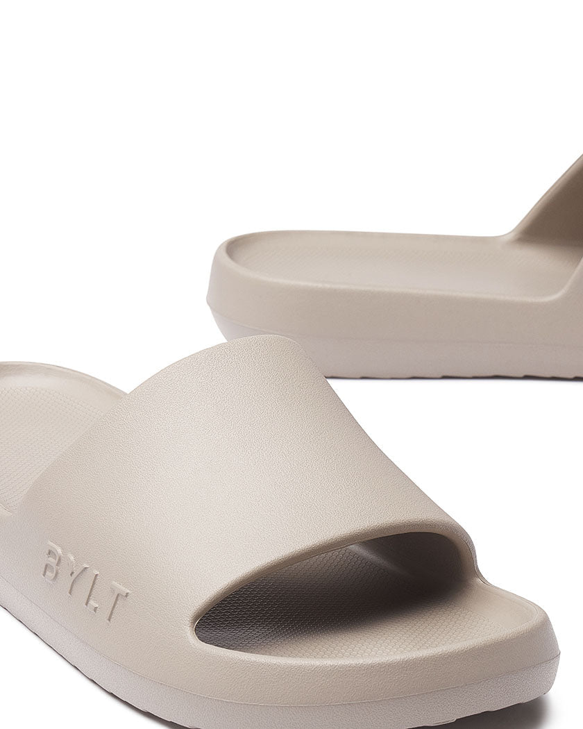 Lounge Slides